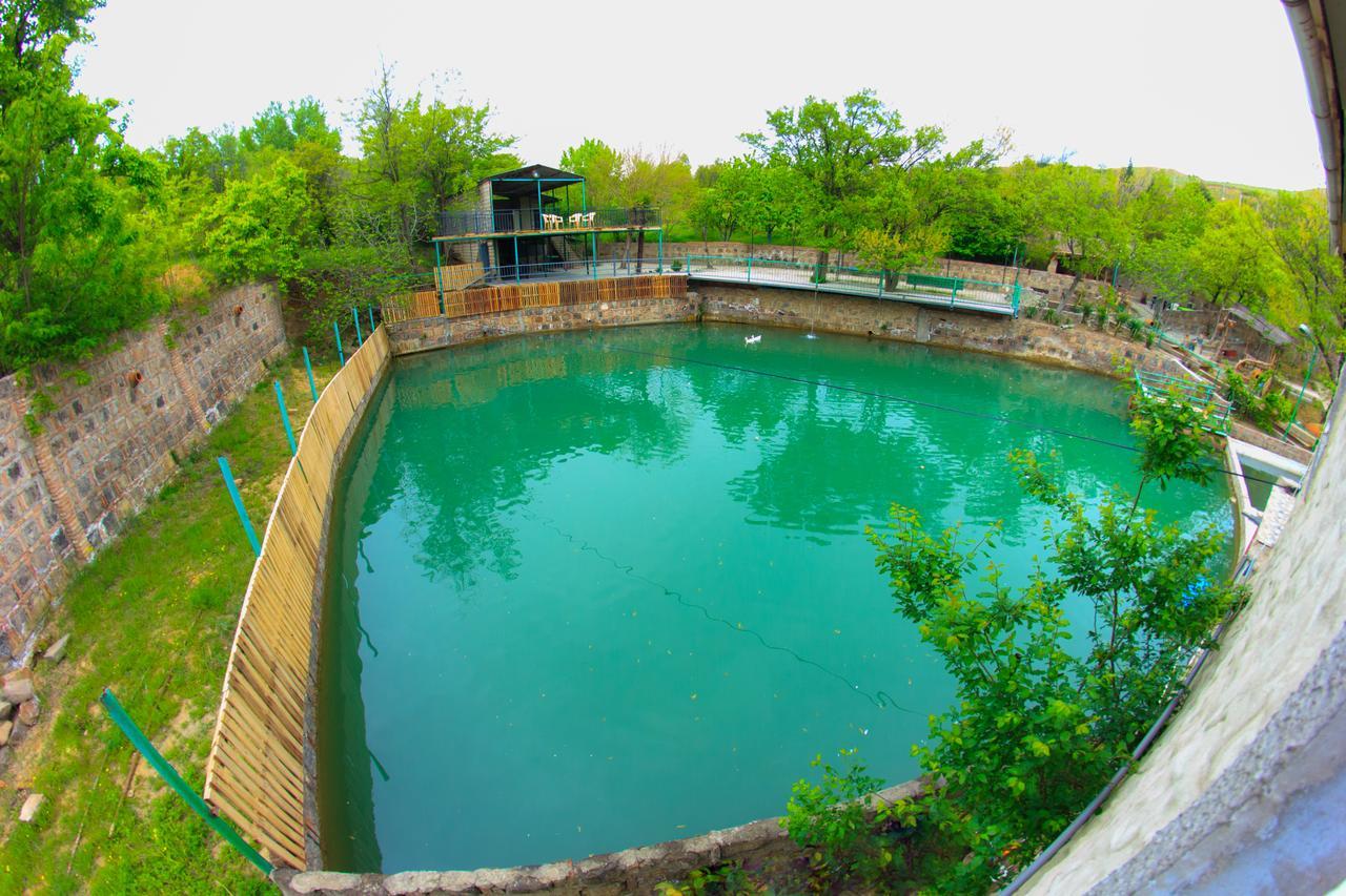 Hotel Amiran'S Lake Tbilisi Zewnętrze zdjęcie