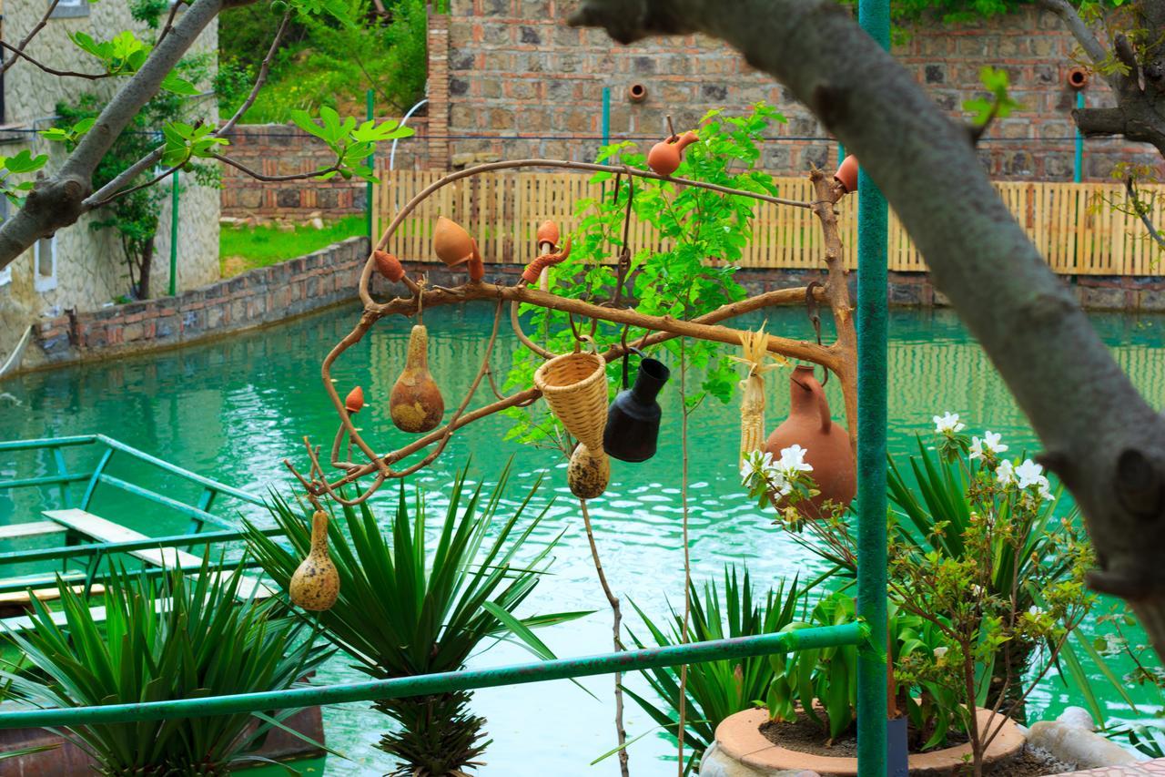 Hotel Amiran'S Lake Tbilisi Zewnętrze zdjęcie