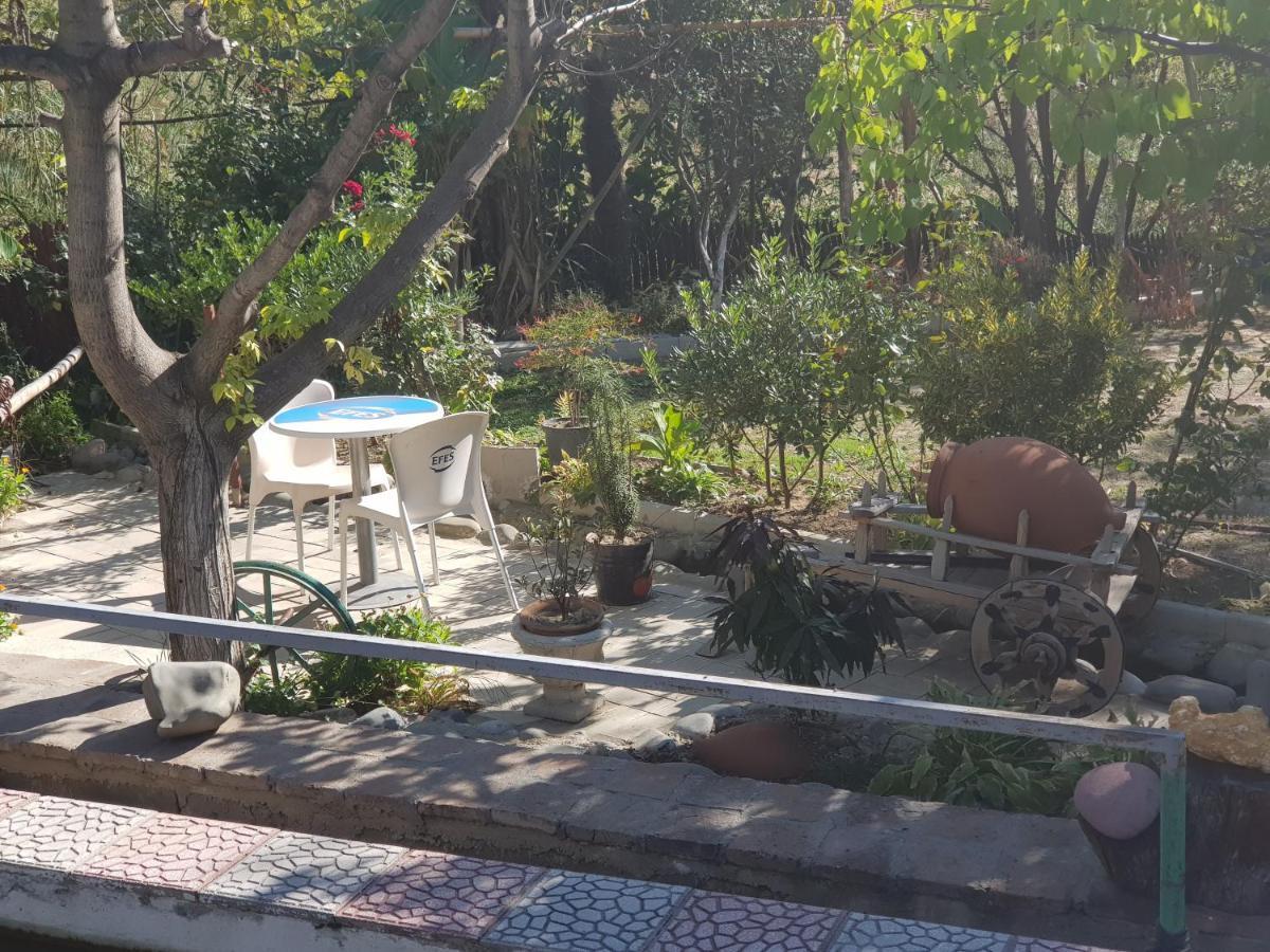 Hotel Amiran'S Lake Tbilisi Zewnętrze zdjęcie