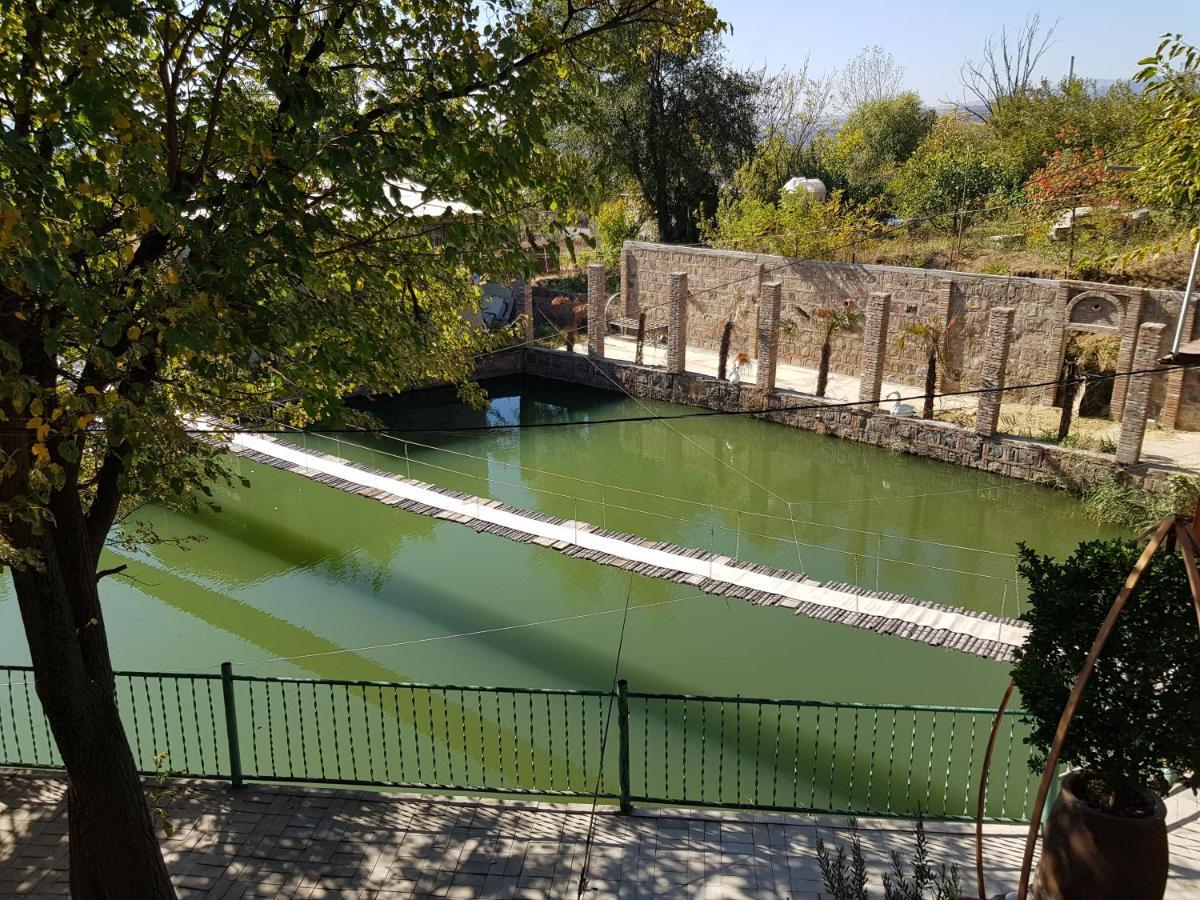 Hotel Amiran'S Lake Tbilisi Zewnętrze zdjęcie